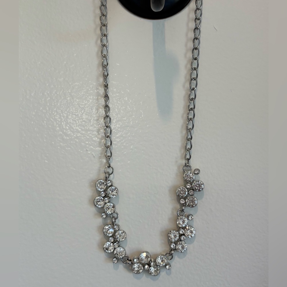 Elegant costume Silver Necklace with Crystal Accents